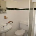 Moore Bay Homes By Trident Homes Semesterbostad *