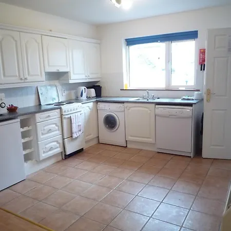 Дом отдыха Moore Bay Homes By Trident Homes