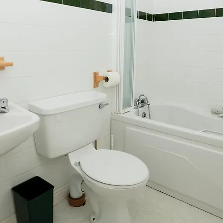 Moore Bay Homes By Trident Homes Дом отдыха *